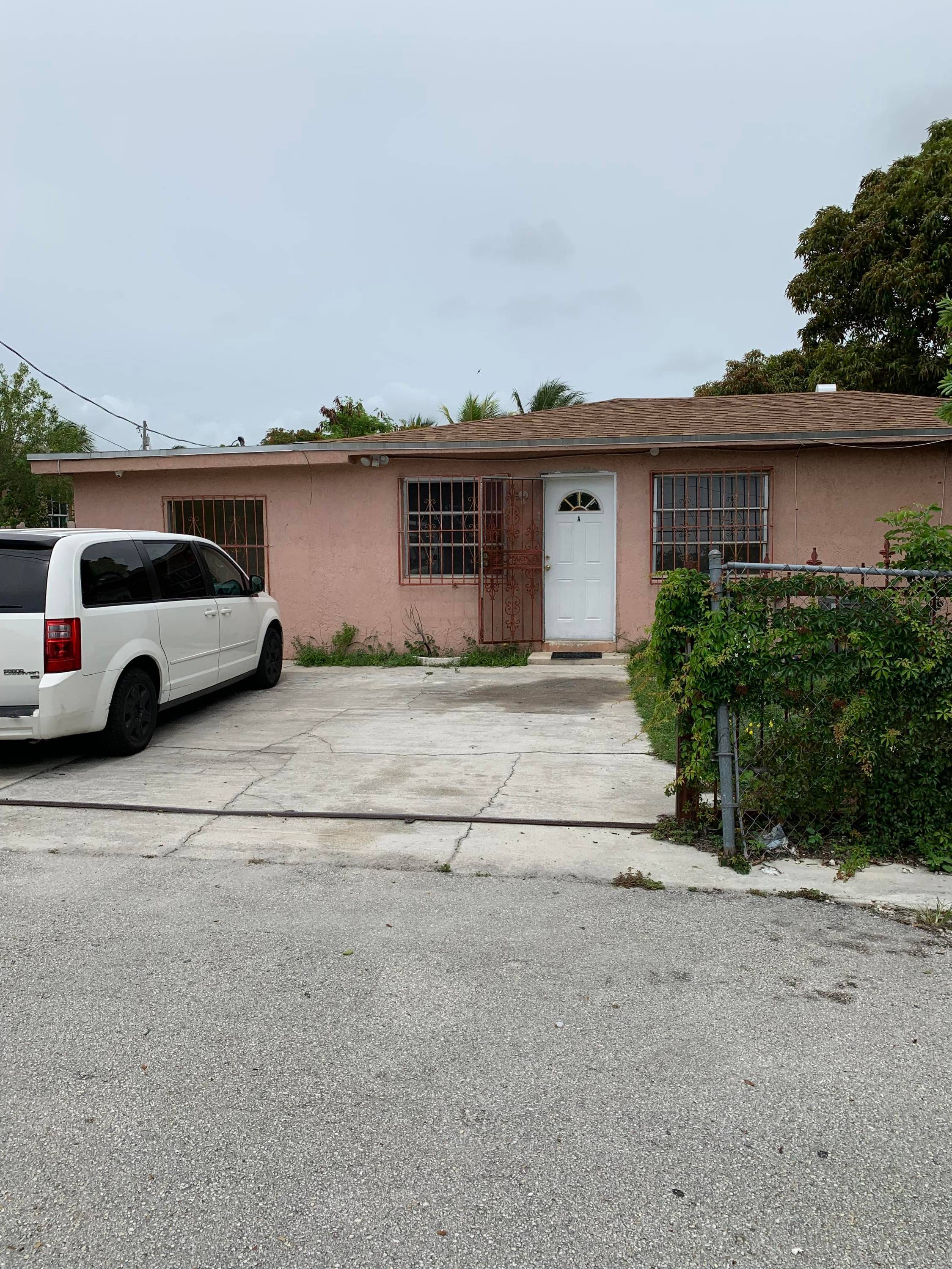 3130 NE 5th Avenue single-family Palm Beach