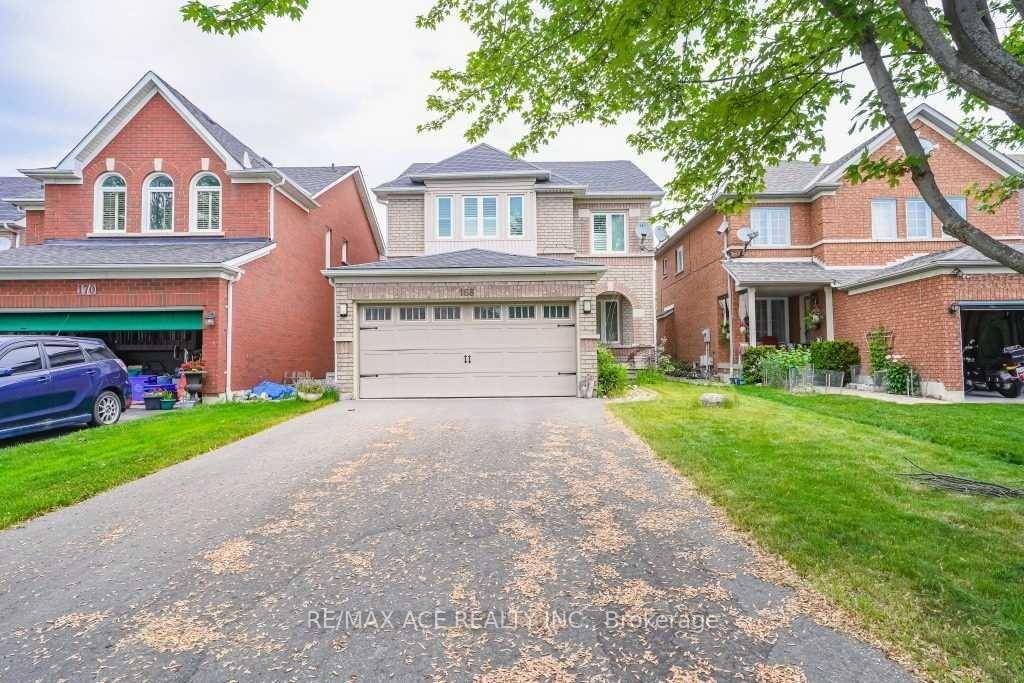 Beautiful 4 Bedroom Detached Home FOR LEASE Main in Rouge River Estates Community in Markham.