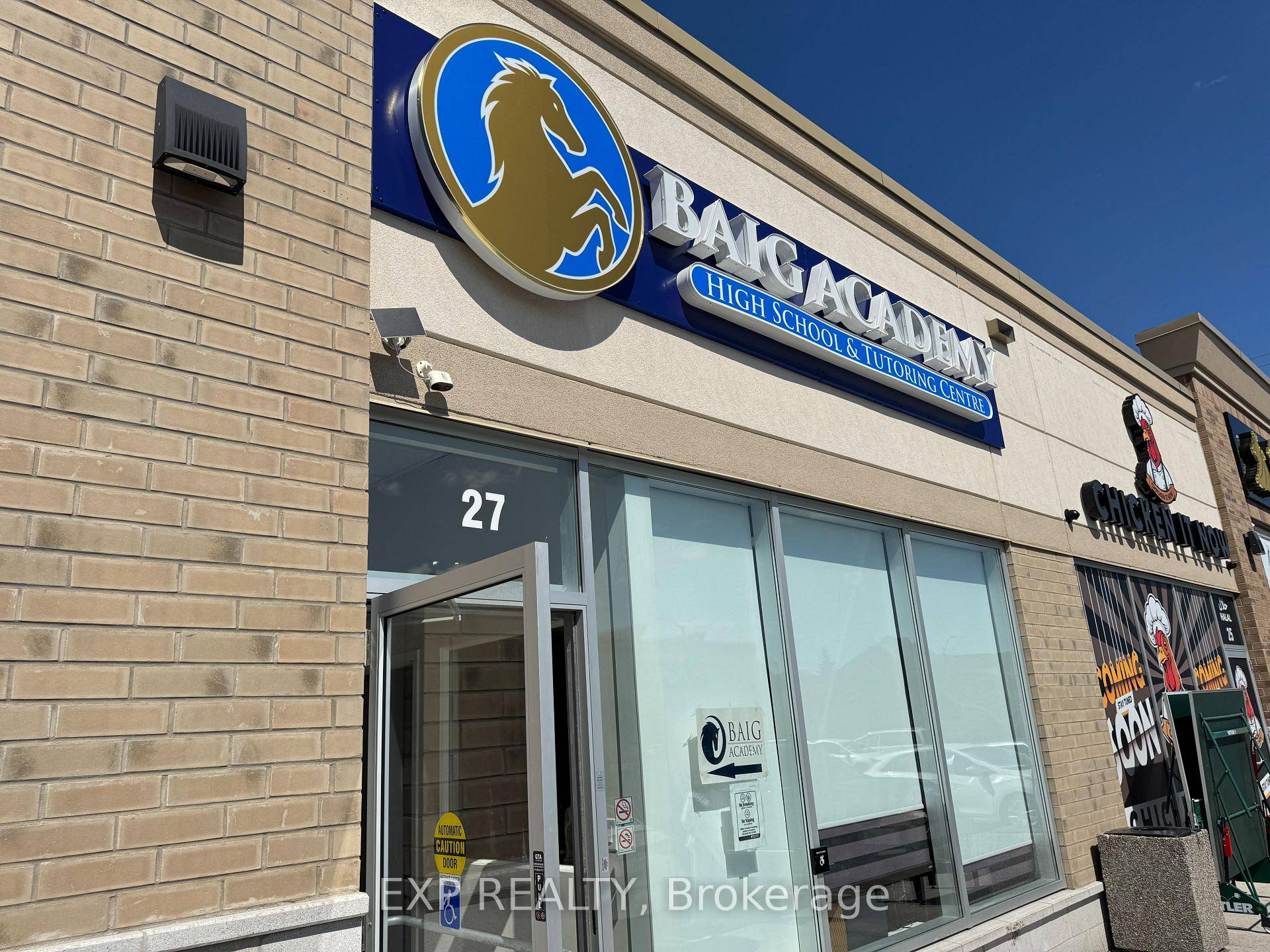 Location ! Location ! Modern Retail Space Available For Lease in Mississauga's Most Desirable Area.