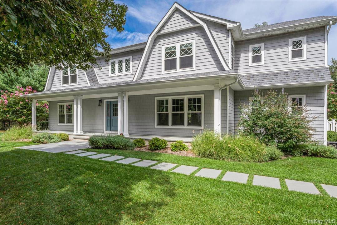 Set on over an acre of beautifully landscaped grounds, this 4, 500 sq.