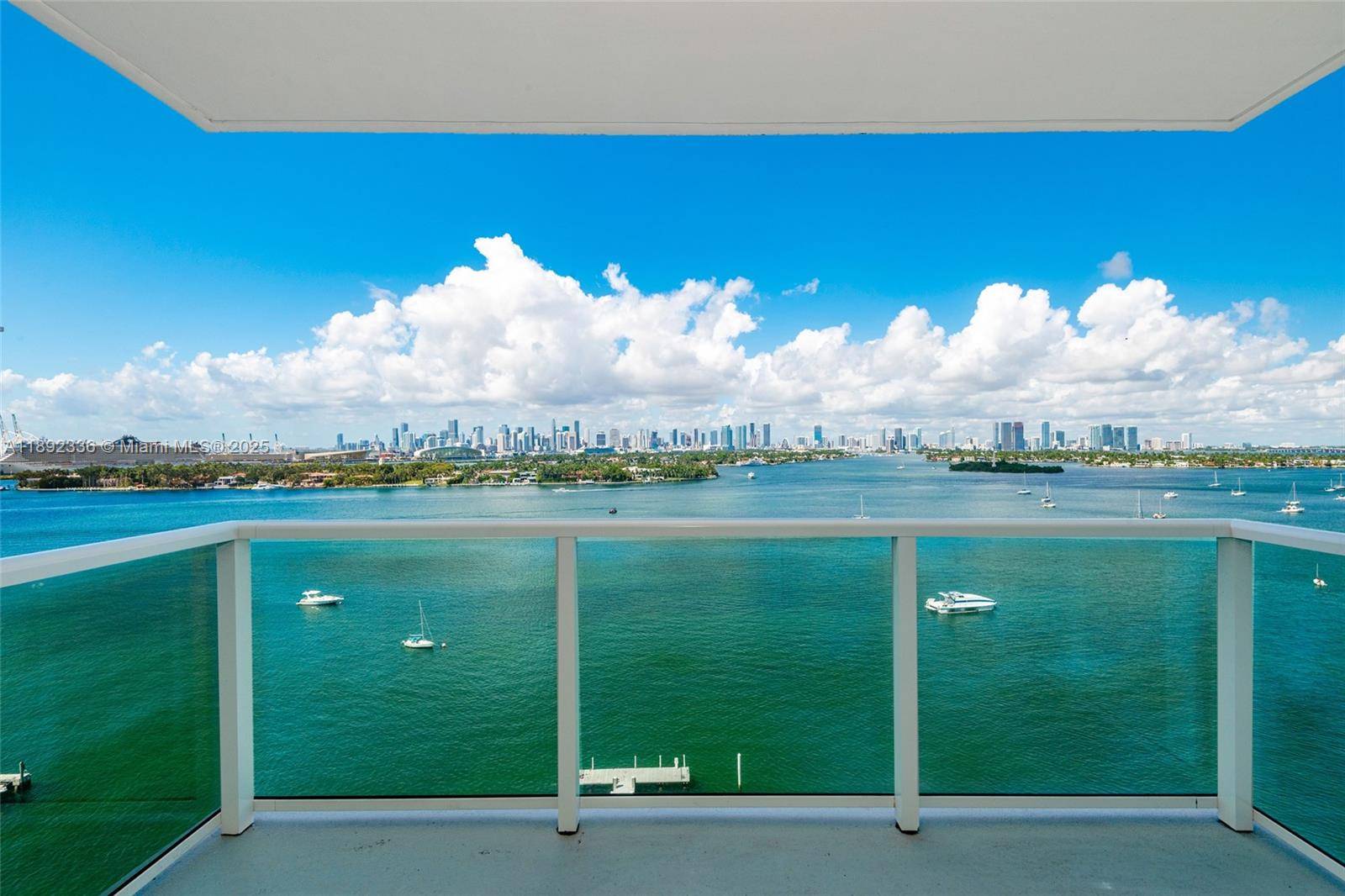 High Floor Direct Bay View 1 bedroom at The Mirador 1000.