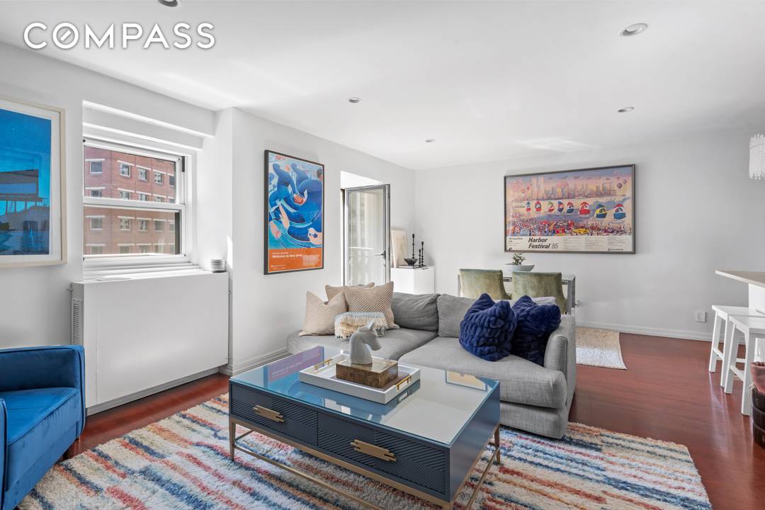 Welcome to Residence 19J at 3 Hanover Square a sun filled and elegantly renovated one bedroom where classic charm meets modern convenience.