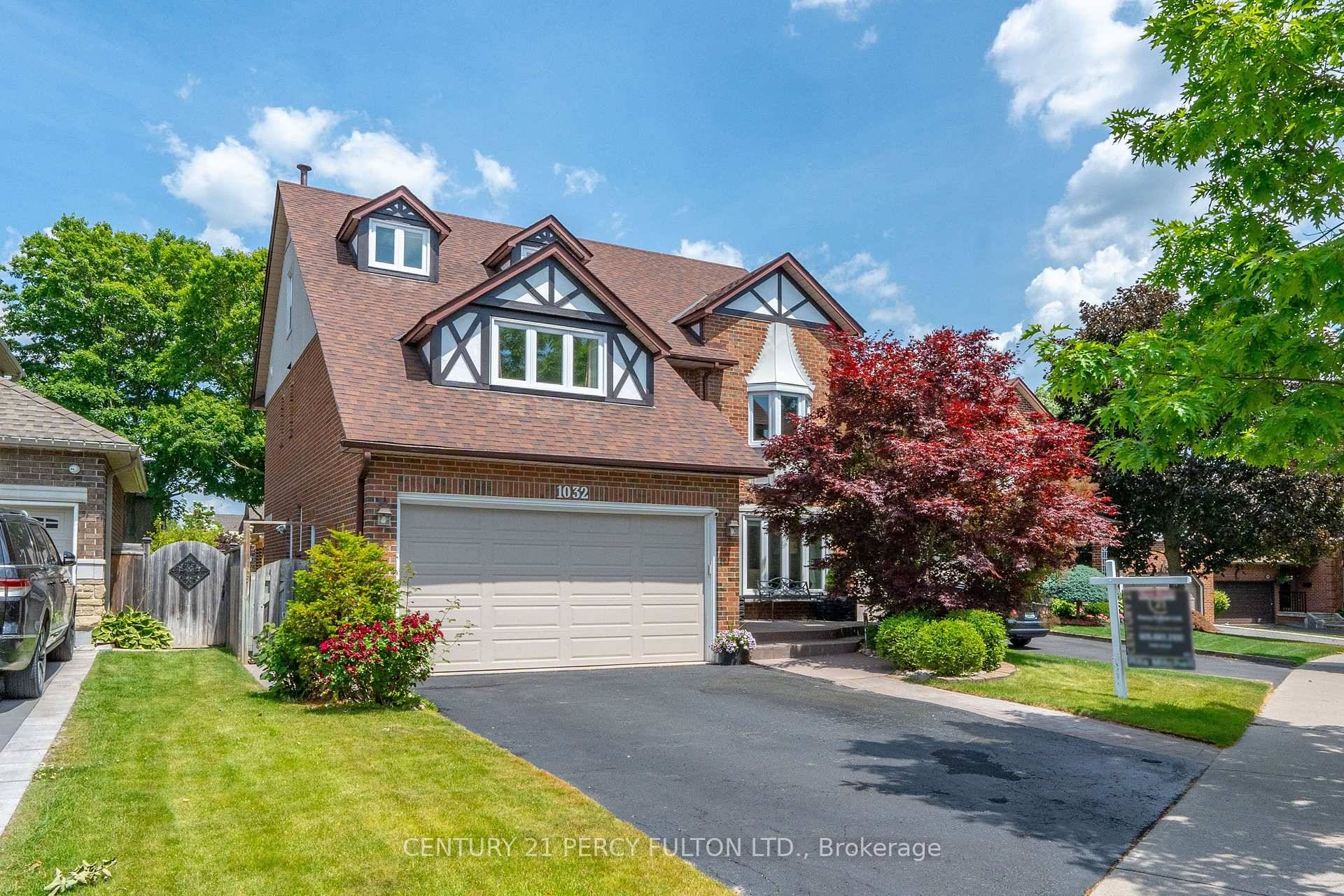 Executive, gorgeous 3 story home offering approximately 4, 300 square feet of elegant living space includes basement on a premium deep lot in Glendale.