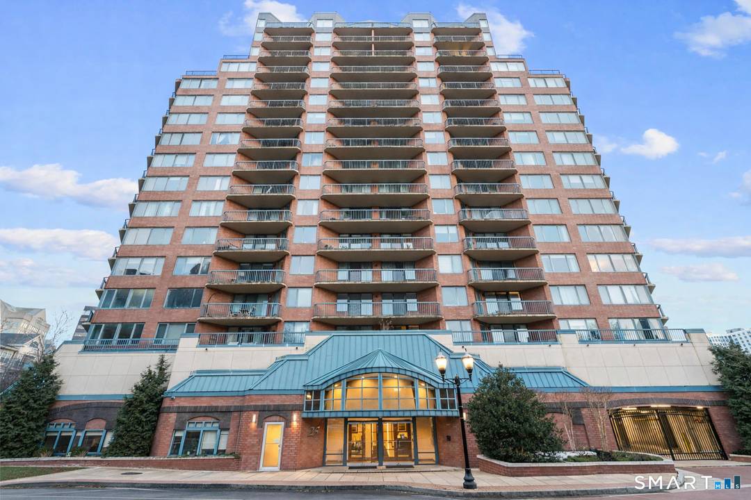 Experience elevated living in this rare one bedroom penthouse in the heart of downtown Stamford.