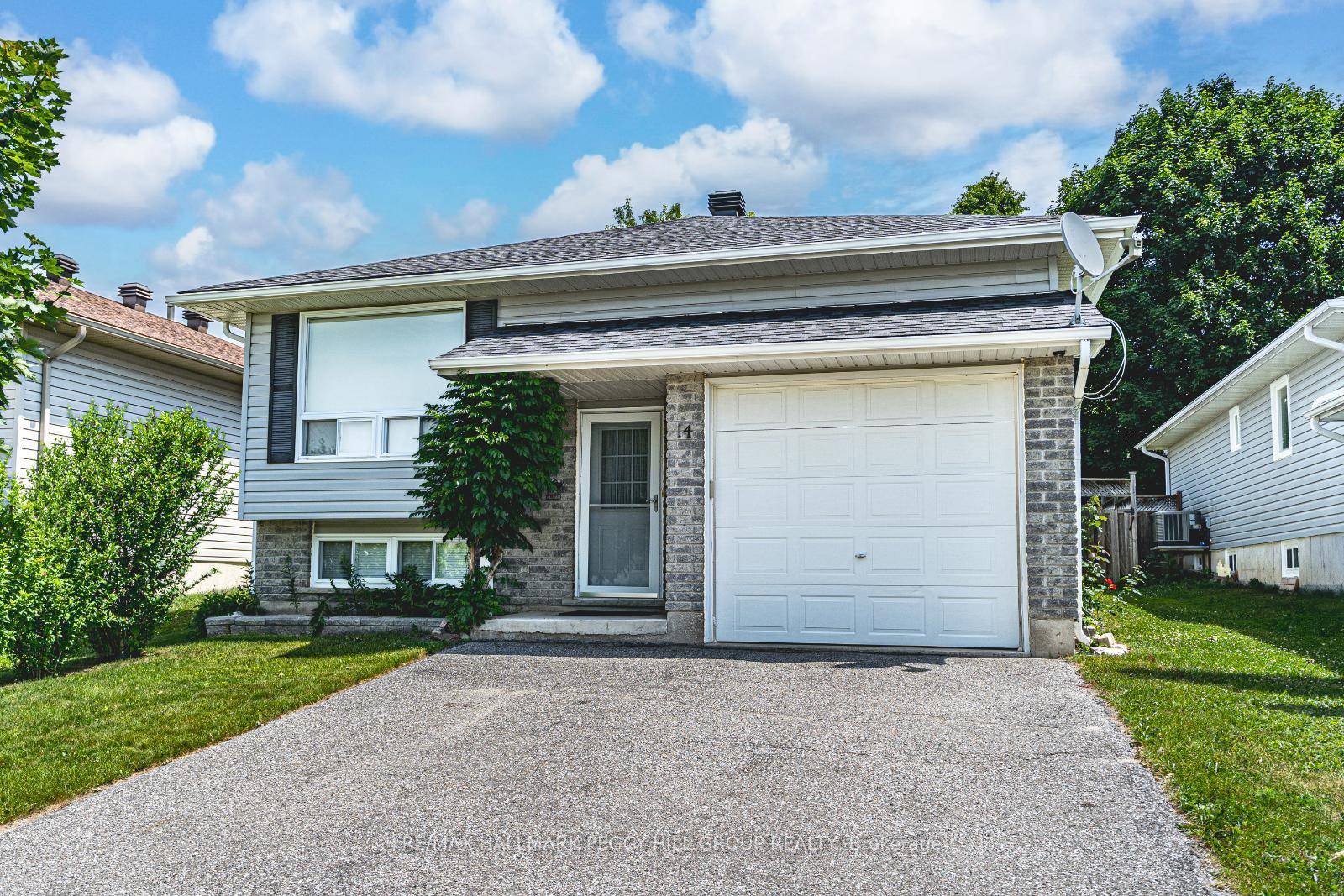 WELL KEPT RAISED BUNGALOW ON A QUIET CRESCENT WITH THOUGHTFUL UPDATES amp ; ROOM TO GROW !