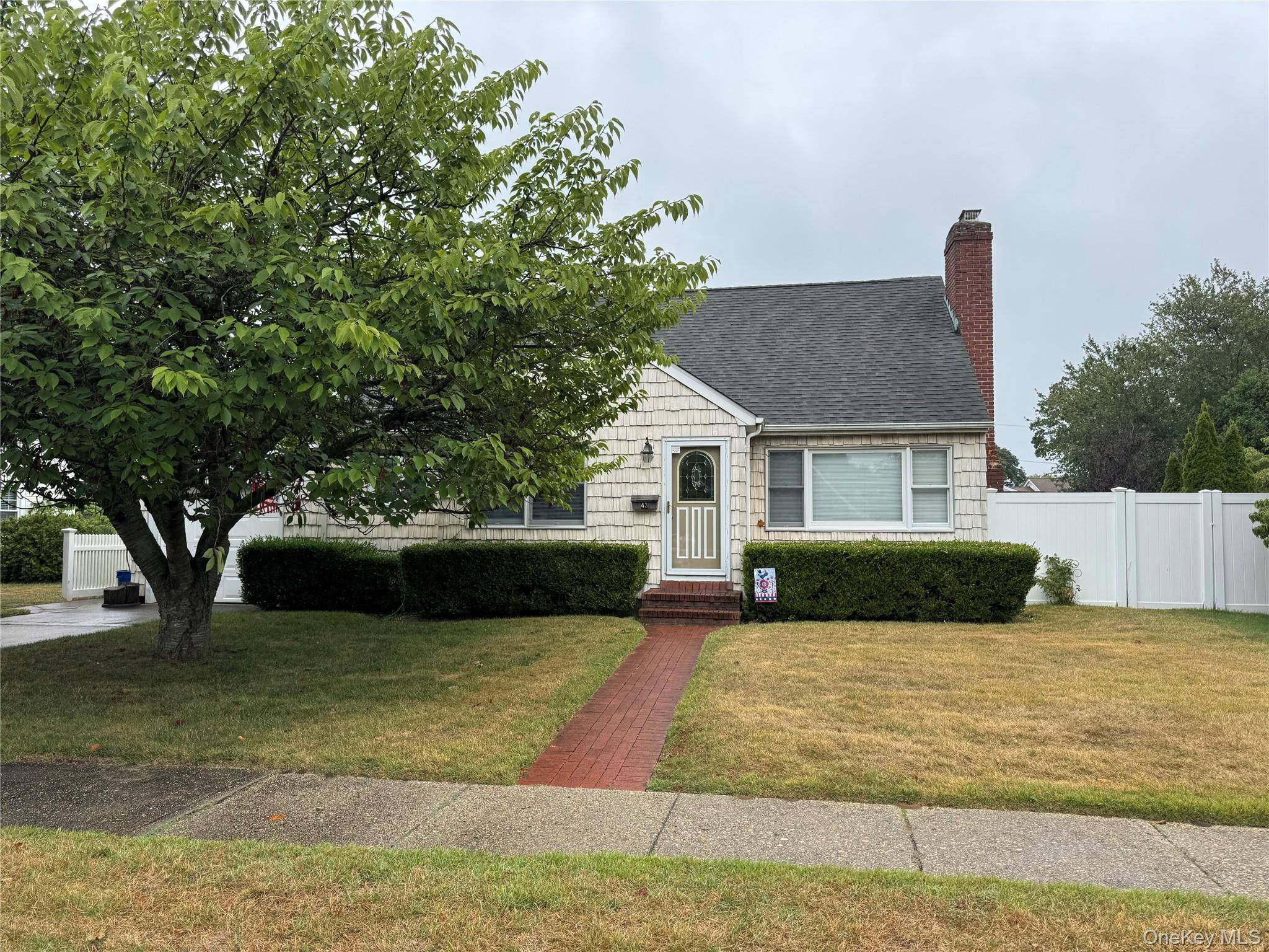 Opportunity awaits with this 3 bedroom, 1 bath home featuring a full basement and plenty of potential.