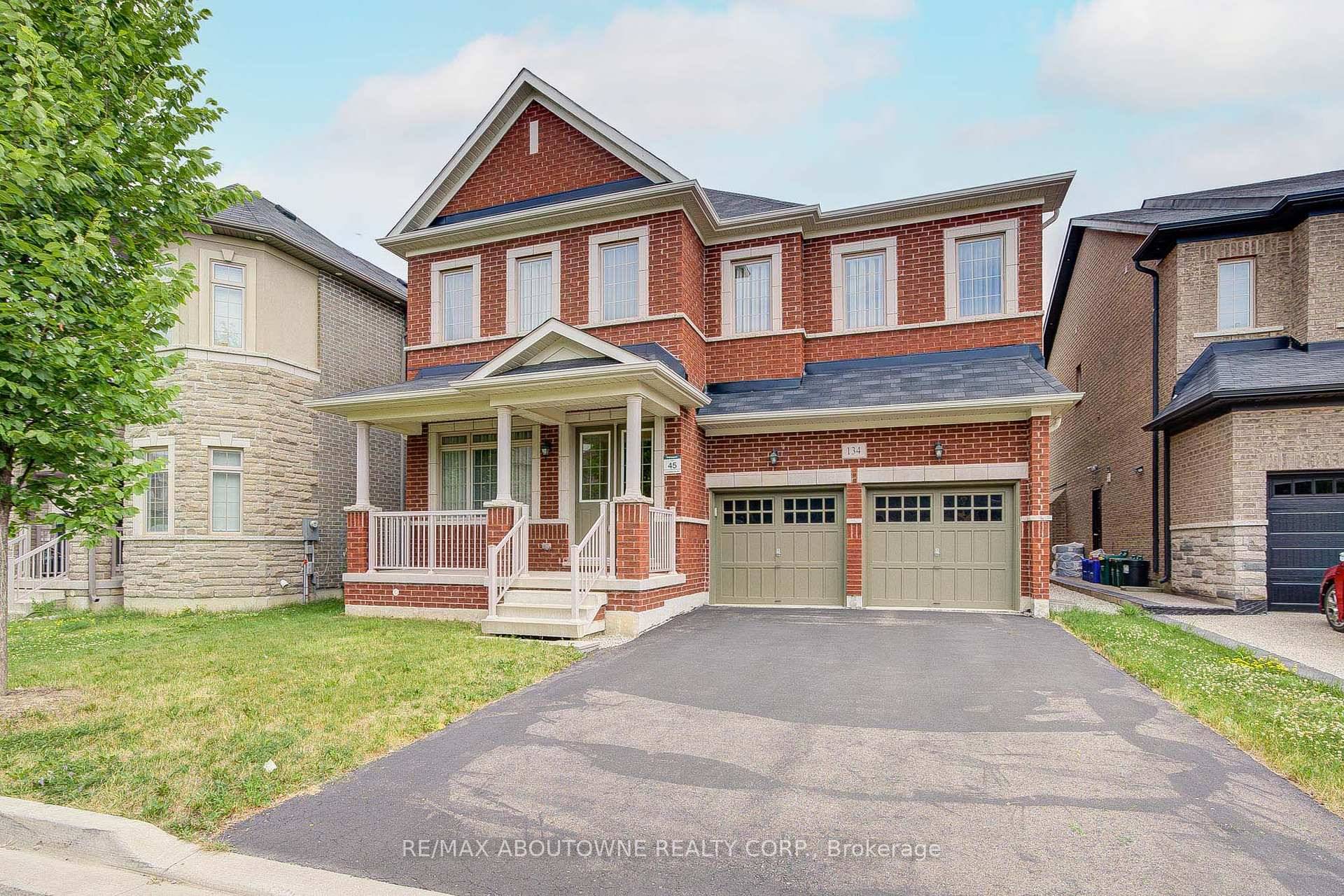 Available for Lease ! This impressive home features an open concept layout with 10 foot ceilings on the main floor and 9 foot ceilings on the second.