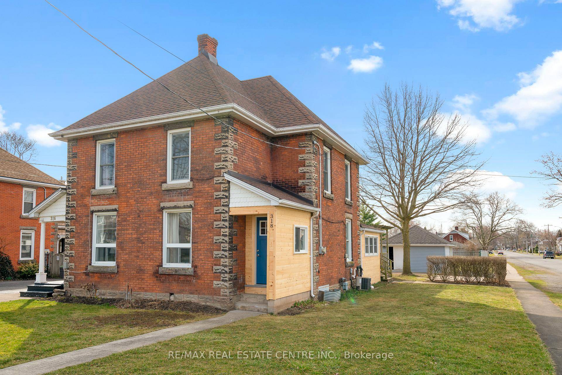 Move right in and enjoy this renovated 2 bedroom semi offering modern style, comfort, and incredible value.