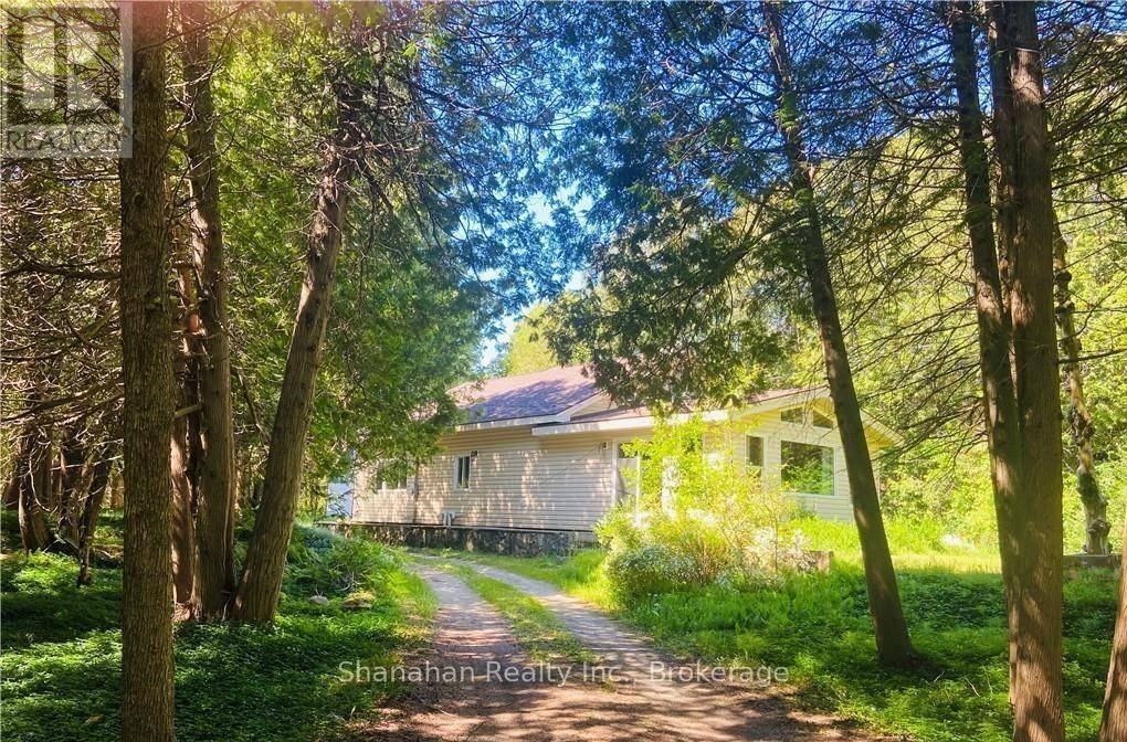 Welcome to 17 Little Cove Road in the Beautiful Northern Bruce Peninsula.