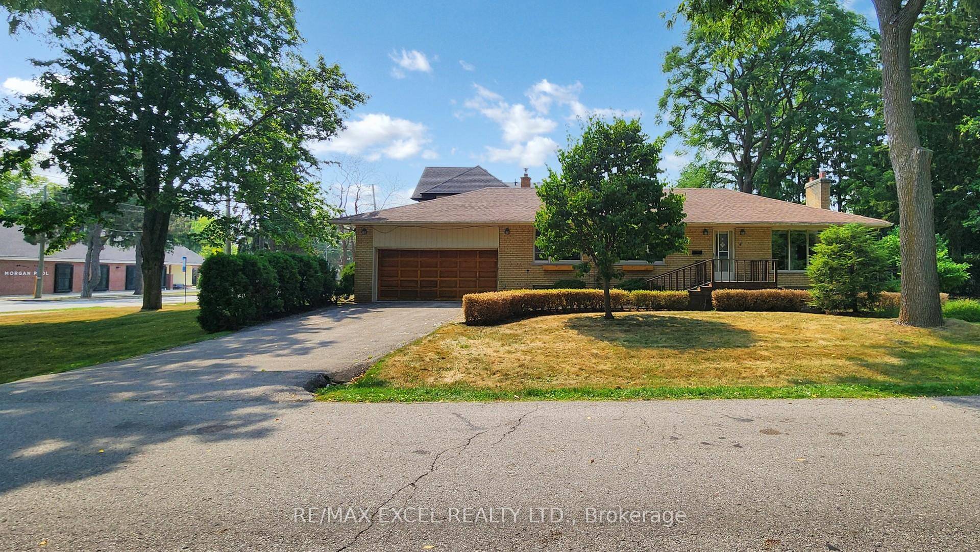 Welcome To This Charming, Lovingly Maintained 3 Bedroom Bungalow In The Heart of Historic Markham Village.