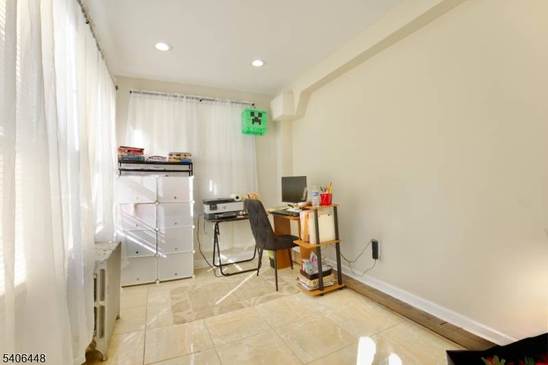 Welcome to this charming 3 bedroom, 2.