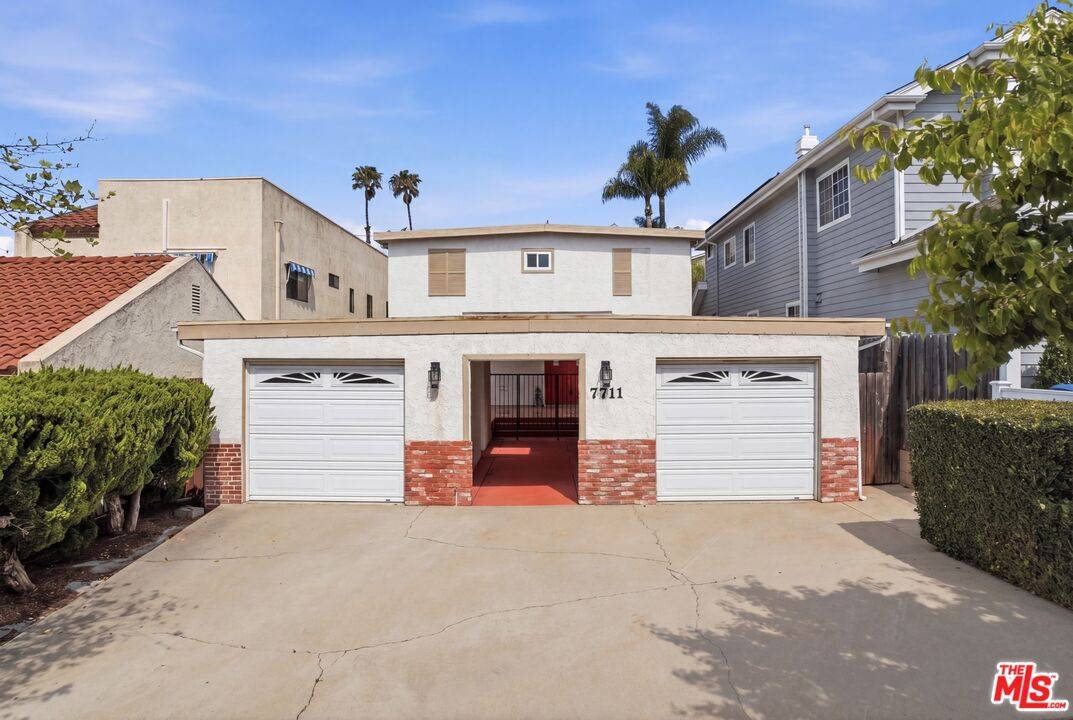 7711  W 82nd St 3BR Playa Del Rey La