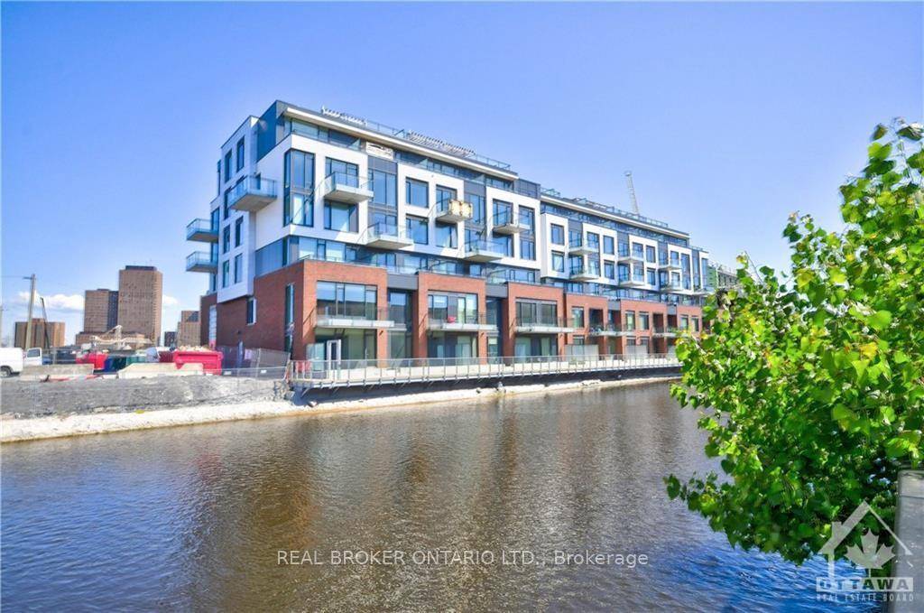 Welcome to Kanaal Downtown Living On The Water !