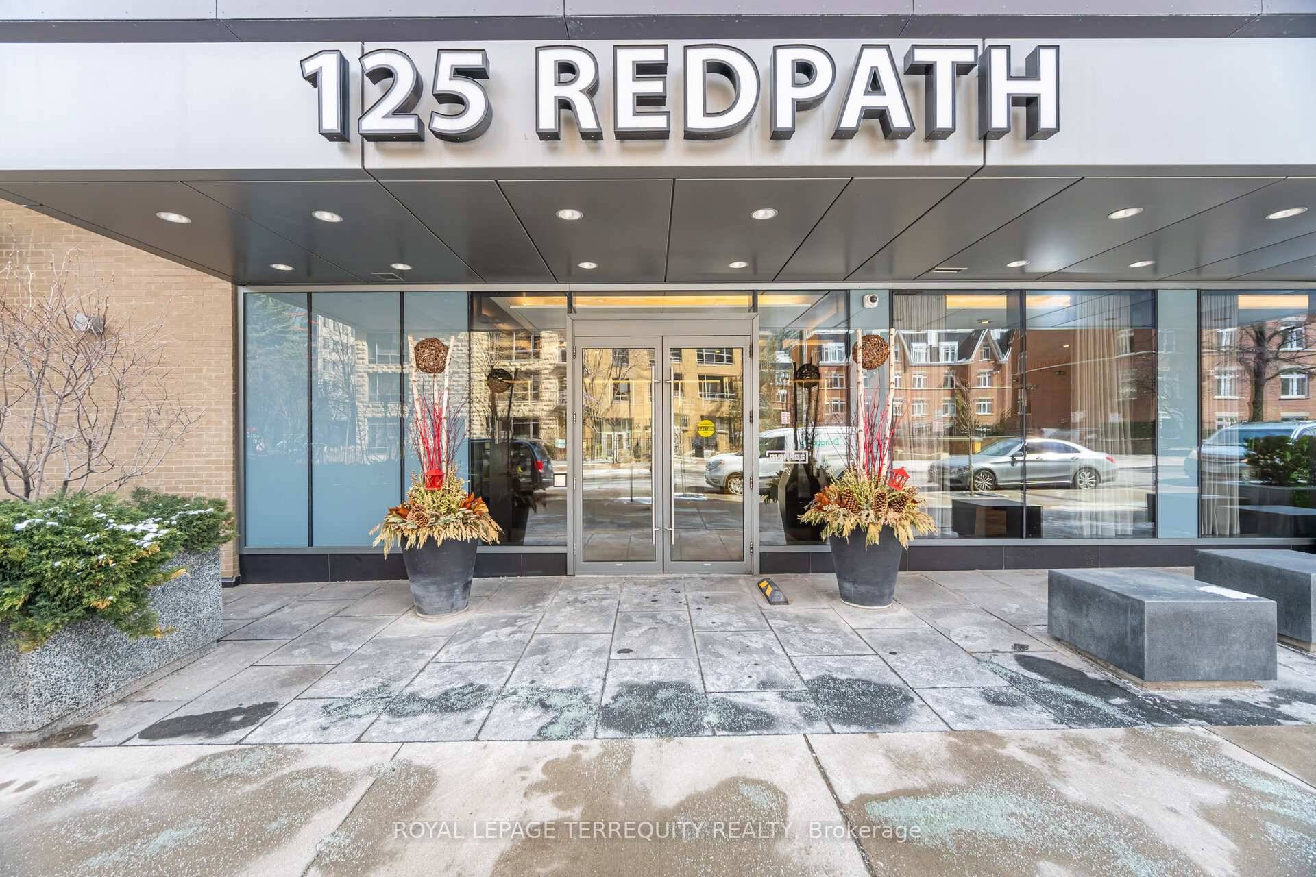 This one bedroom and den can be used as 2nd bed, two washroom unit is freshly updated and ready to move in.