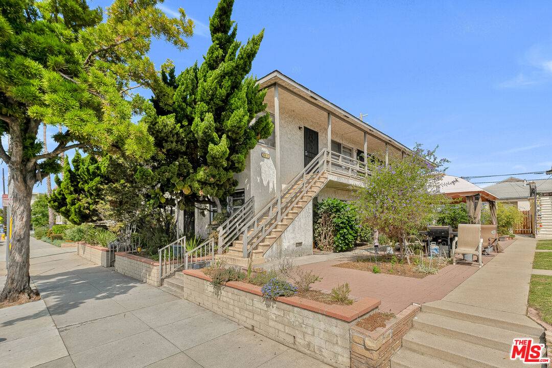 1811 Ocean Park Blvd Santa Monica La