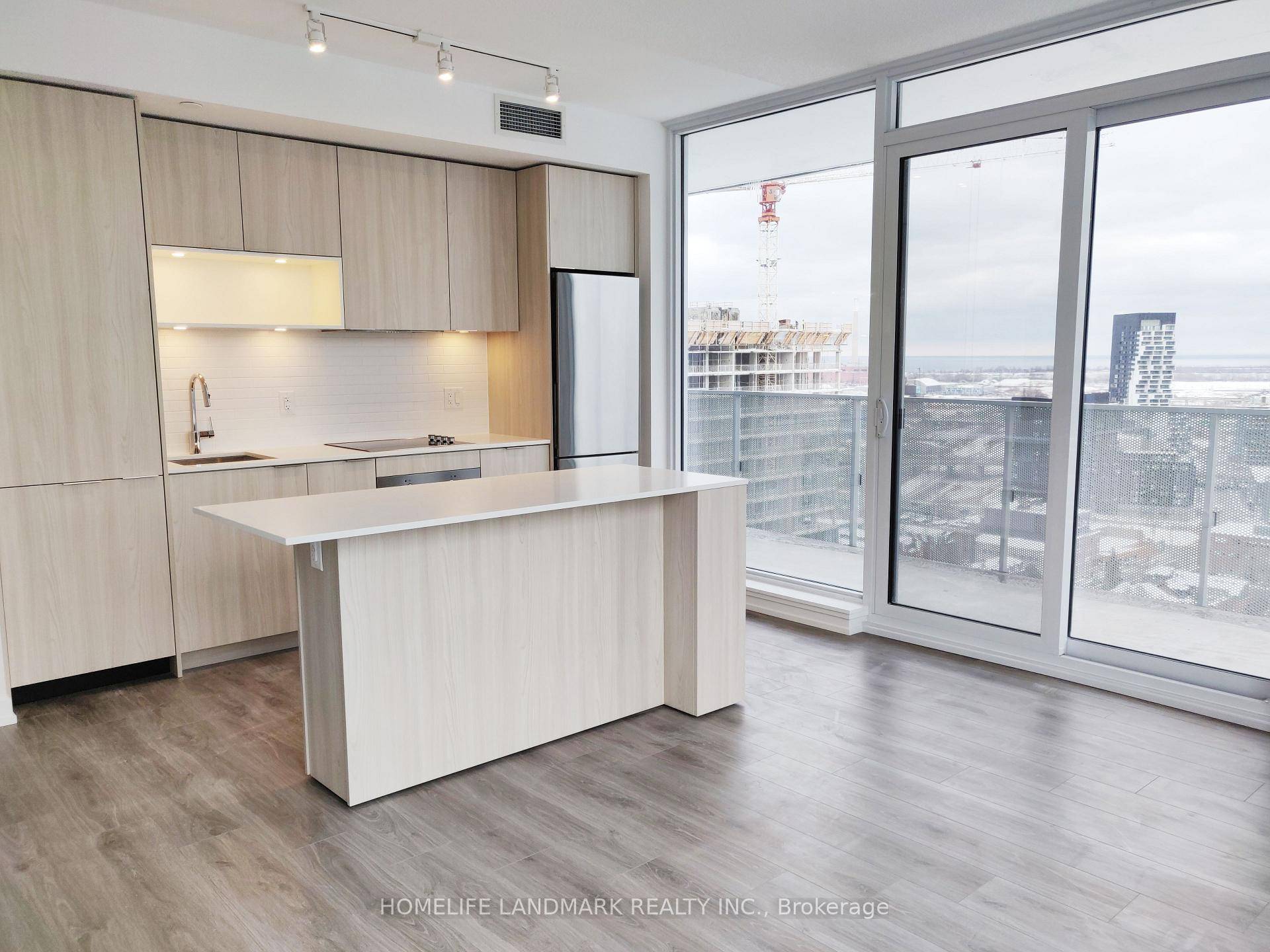 Stunning South West Corner Unit with 793Sqft 172 Sqft Large Balcony.