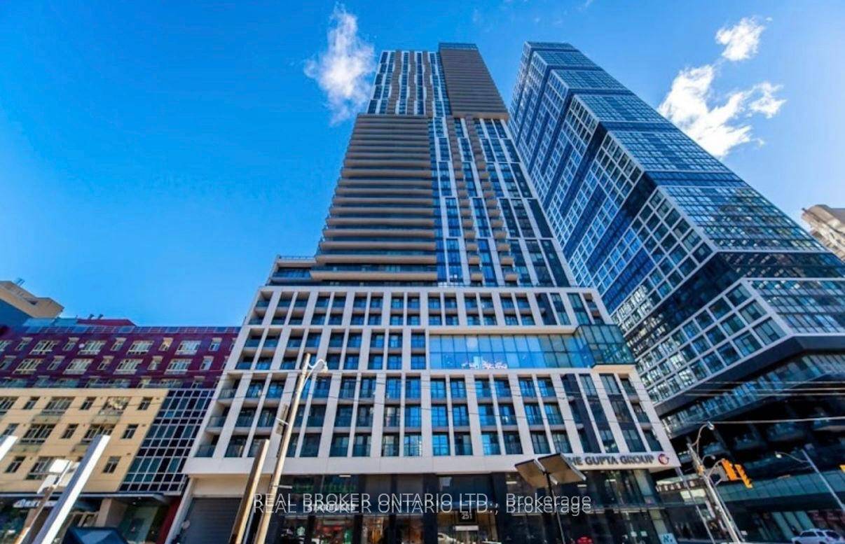 Excellent Location ! ! ! Two Bedroom 1Bath.