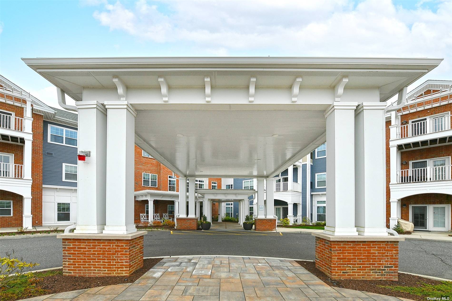 Independent Senior Living Retirement Communities give seniors a wonderful home without all the work.