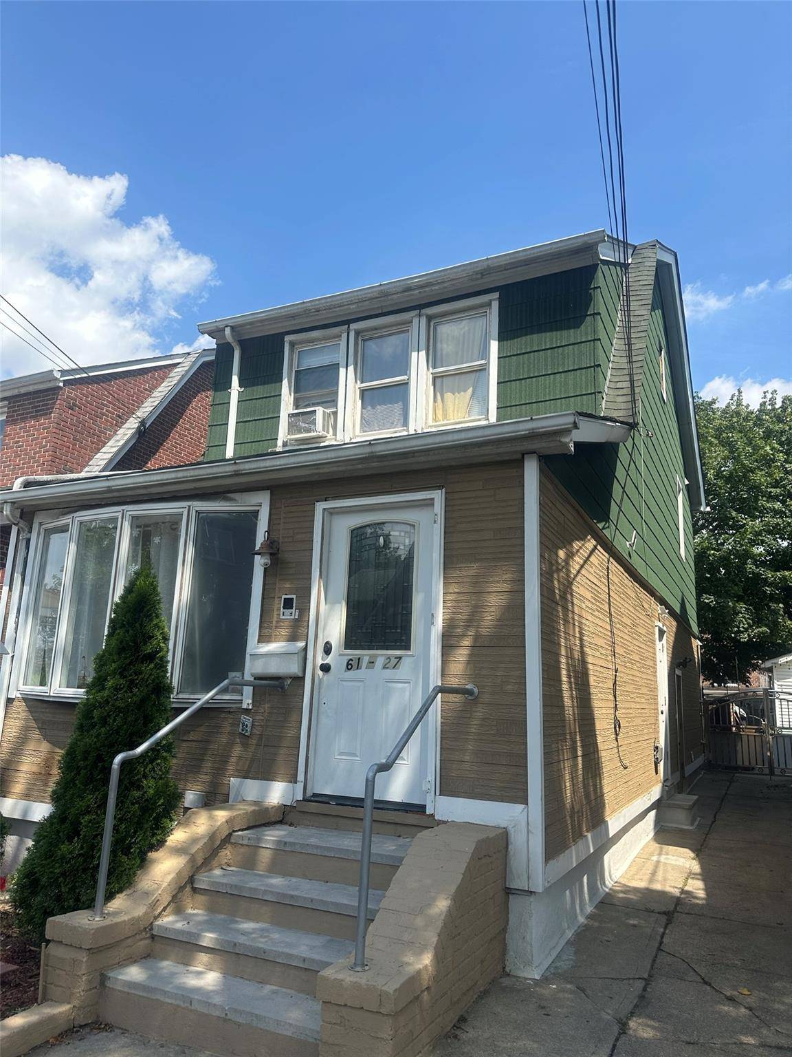 Detached 2 Family house on a great block in the Fresh Meadows.