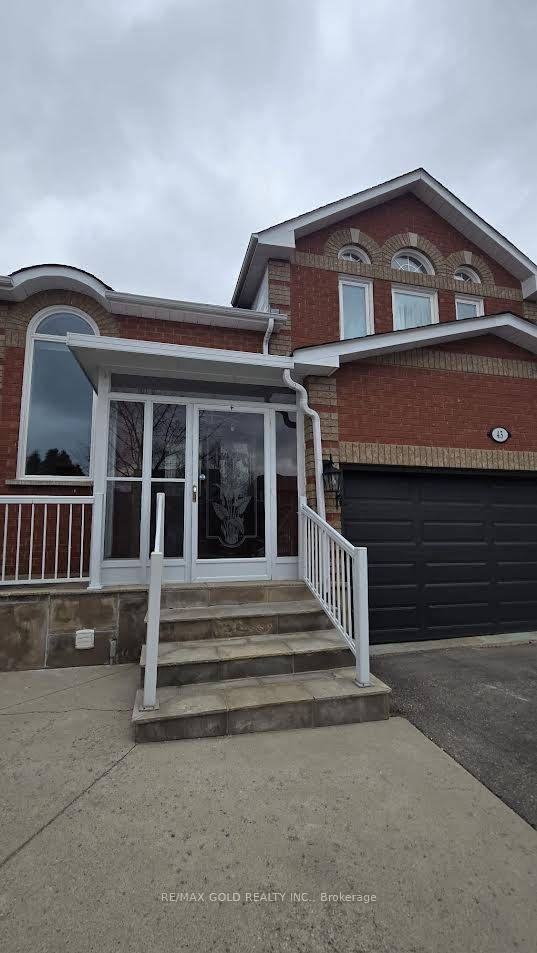 A legal 2 bedroom basement apartment with a private entrance and separate laundry is available for rent in a sought after area of Brampton, near Chinguacousy and Drinkwater.