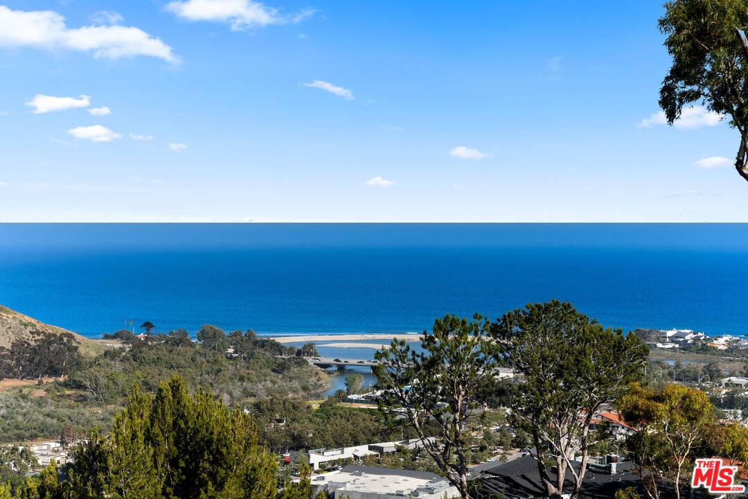 23812 Malibu Crest DR 4BR Malibu La