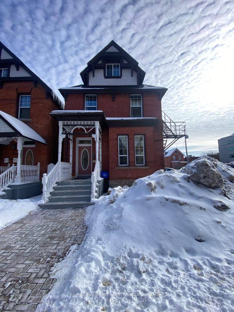 360 GILMOUR IS A 2. 5 STOREY DUPLEXED DWELLING WITH TWO APARTMENT UNITS IN A CENTURY OLD HOME.