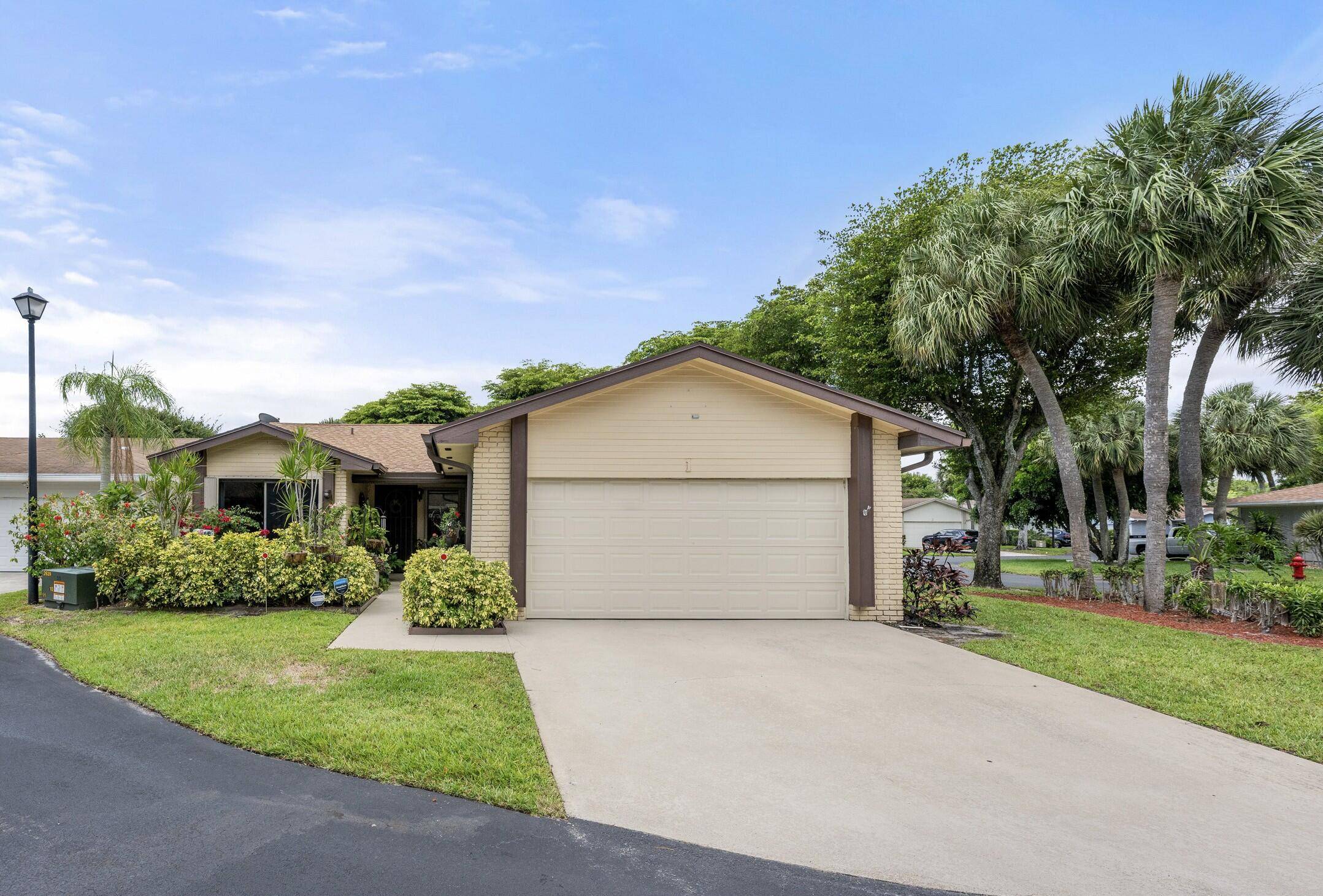 Nestled on a corner lot on a peaceful cul de sac, this charming single family home offers an ideal blend of comfort and style, perfect for families seeking their dream ...