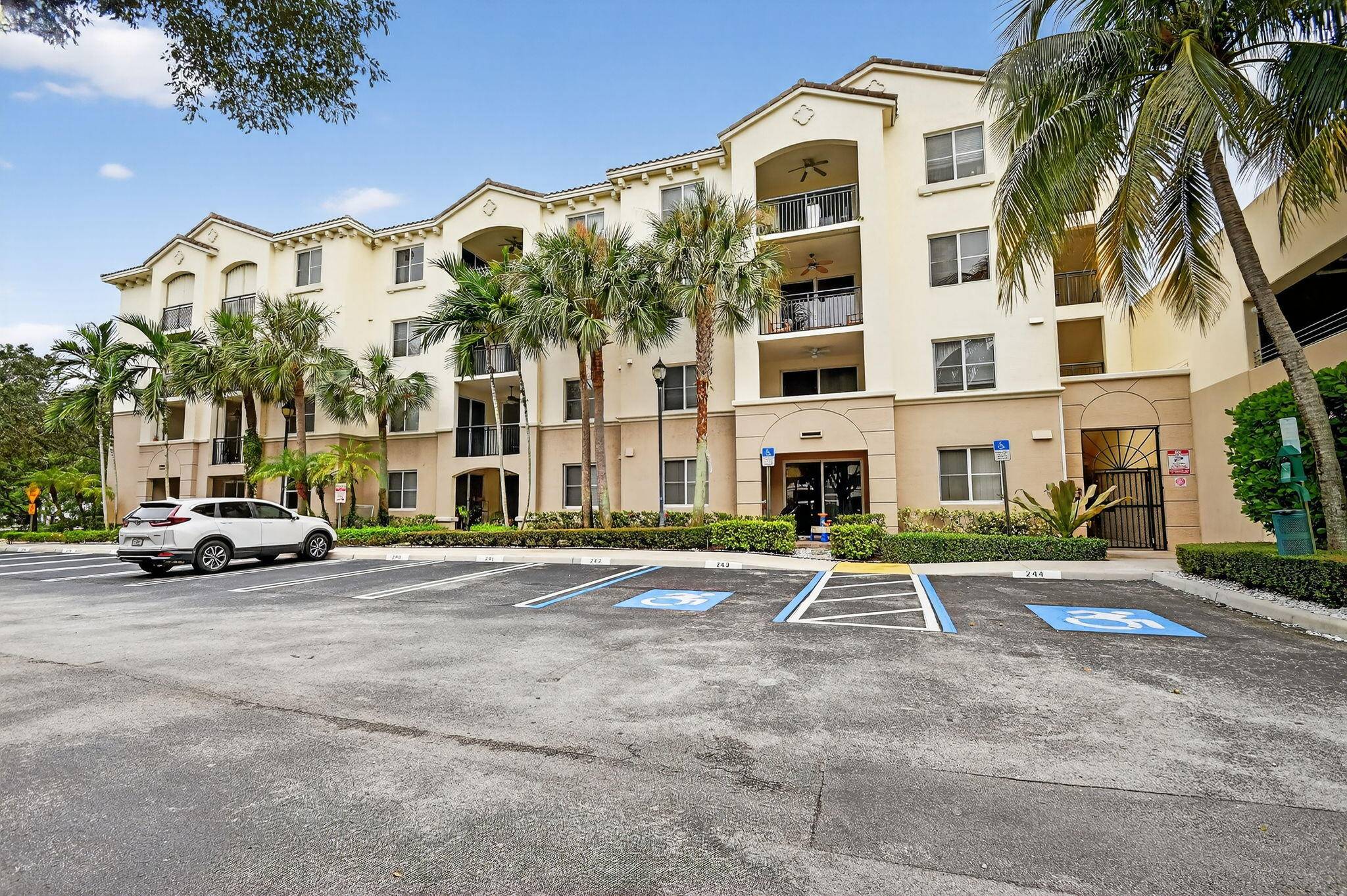 Welcome to this beautifully updated first floor 1 bedroom, 1 bathroom condo in San Raphael Condominium, featuring brand new flooring, fresh paint, and a new refrigerator, oven, and microwave.
