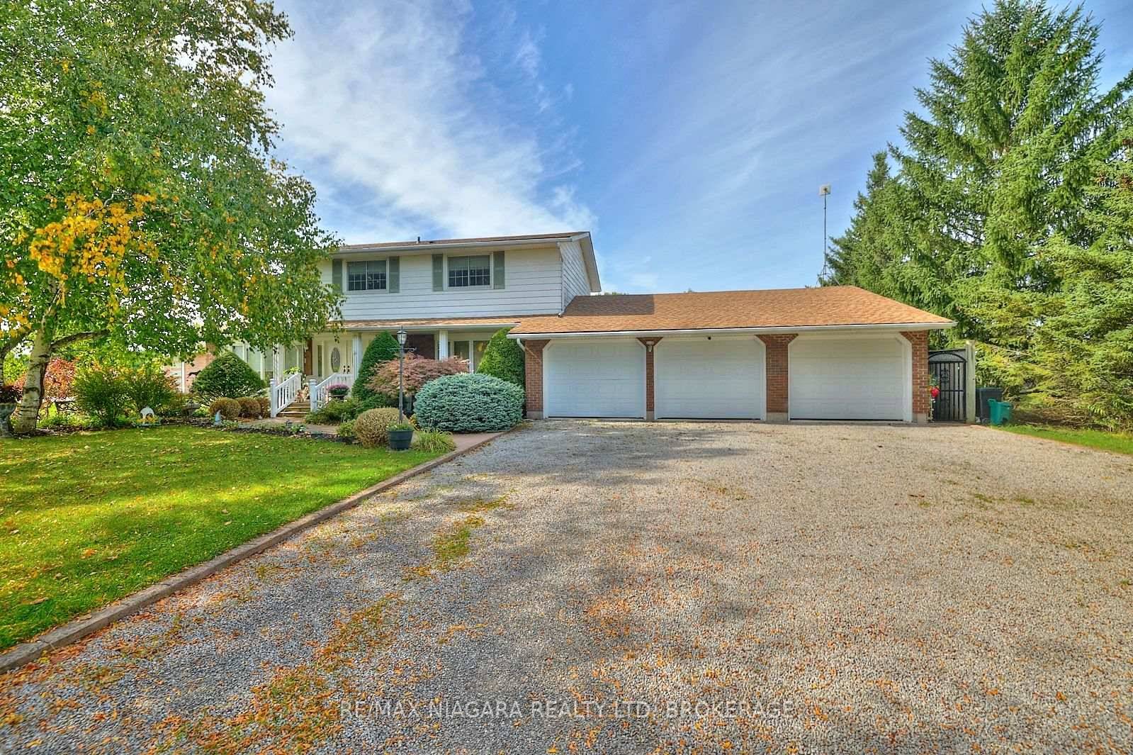 With an expansive lot, scenic views and a quieter, more peaceful environment, this elegant 3 bed, 3 bath 2 storey home is the perfect option for Buyers seeking privacy, space ...