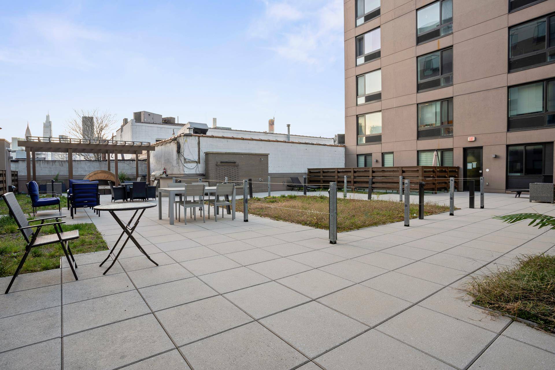 VIRTUAL TOURS AVAILABLE !