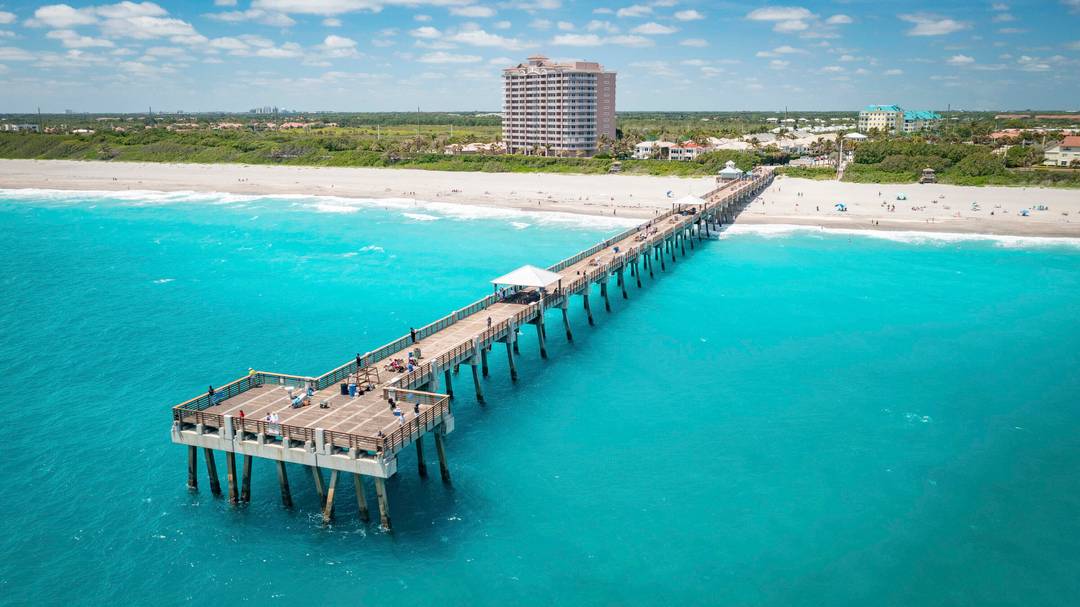 A RENOVATED PENTHOUSE with Ocean Breezes, wide panoramic views and PRIVATE ELEVATOR is awaiting you.