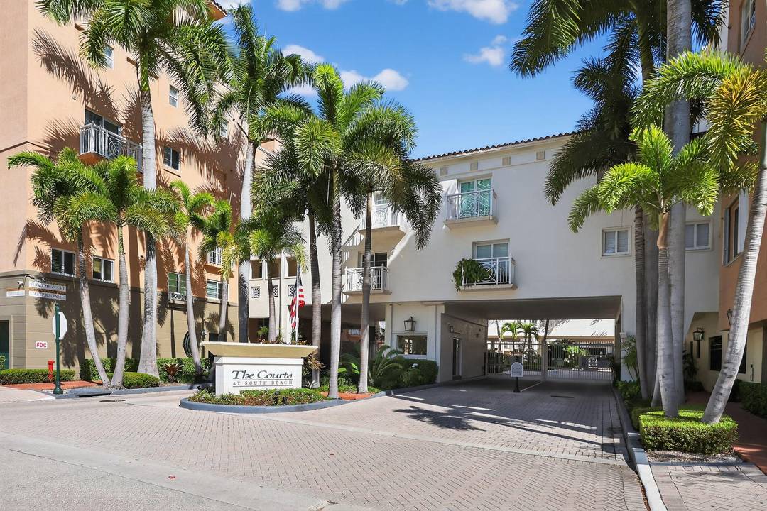 Welcome to 120 Jefferson Avenue 12009, a beautifully located residence in the highly sought after Courts at South Beach.