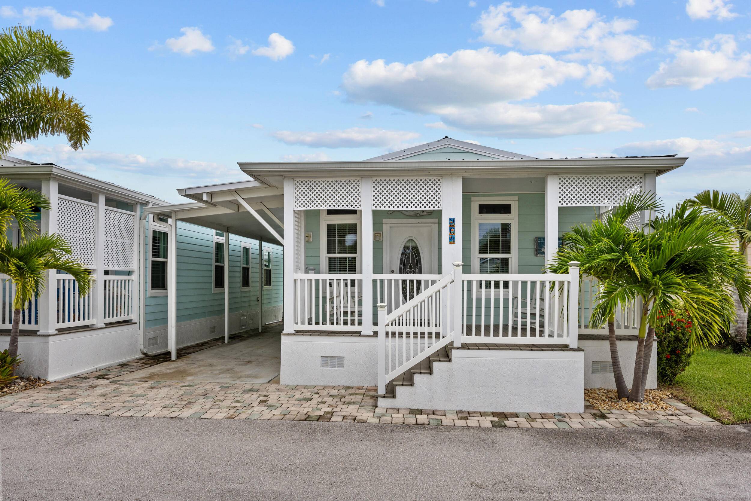 Light, bright, and move in ready !