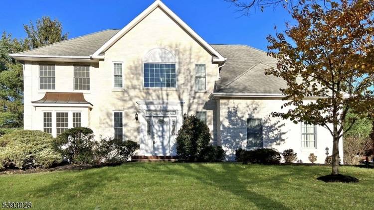 Available Now ! Pristine 4BR, 2.