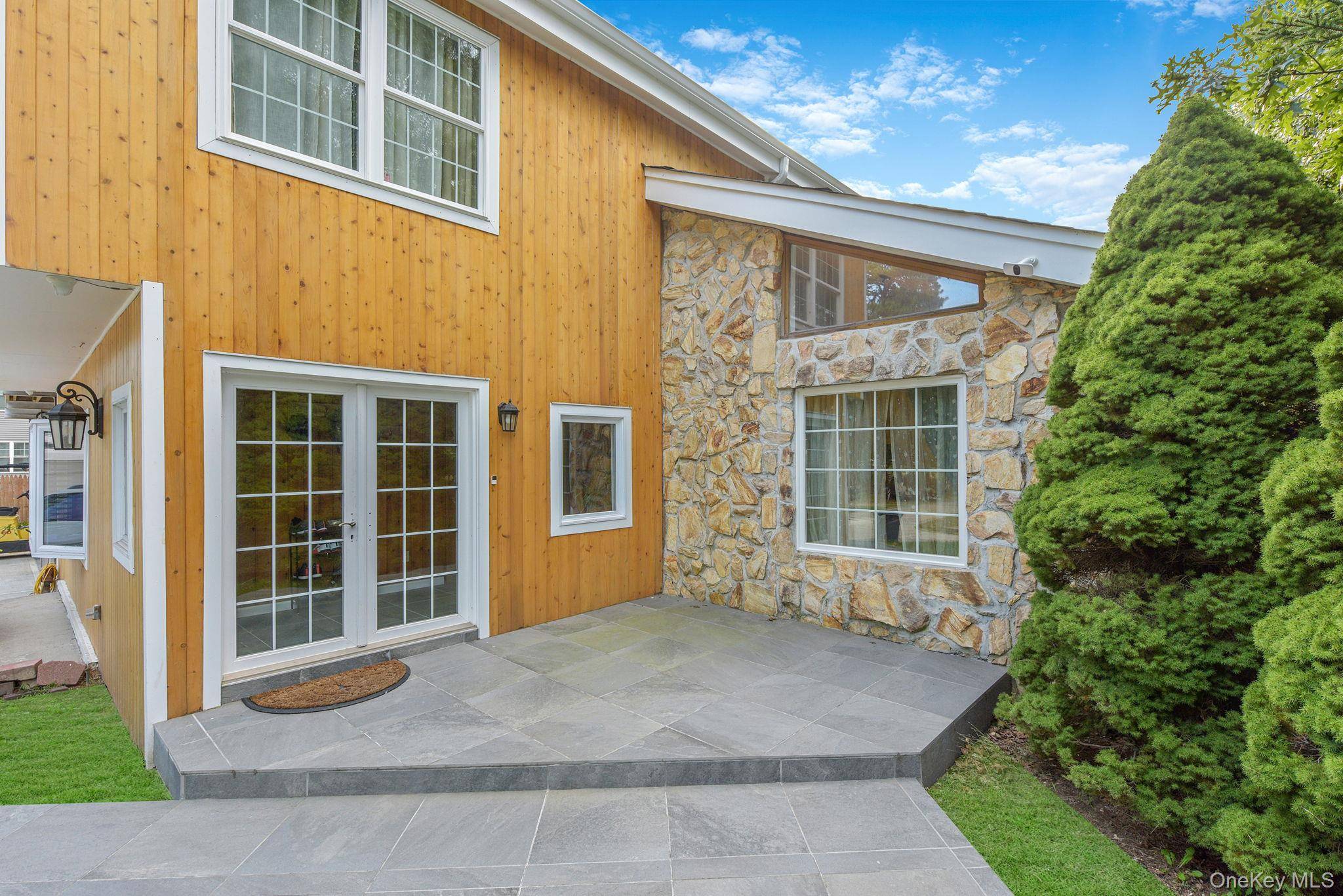 Discover a truly unforgettable lifestyle on this unique 1 Acre property.