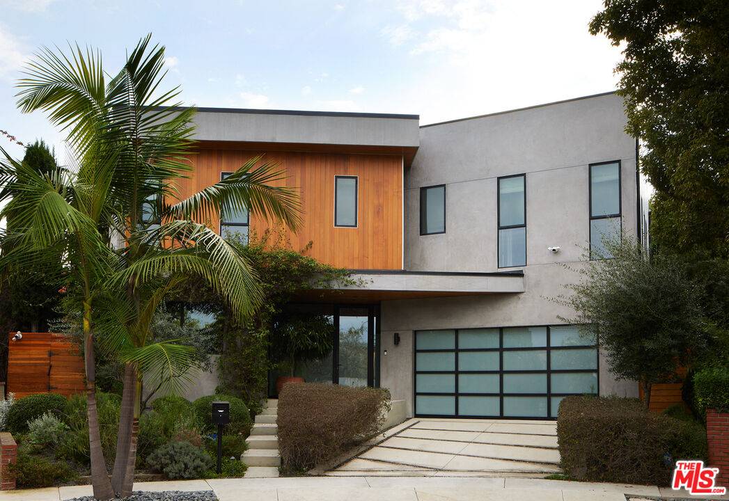 11928 Windward Ave 5BR Marina Del Rey La