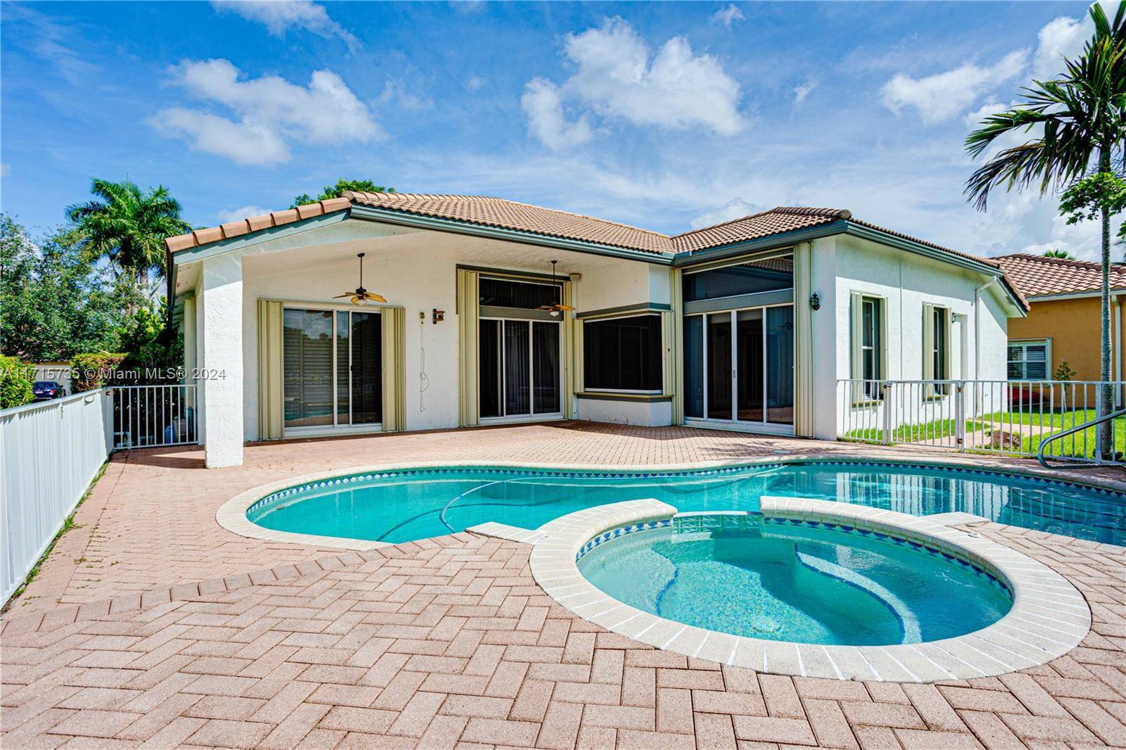 Spectacular pool home on a large lakefront lot and a quiet cul de sac street !