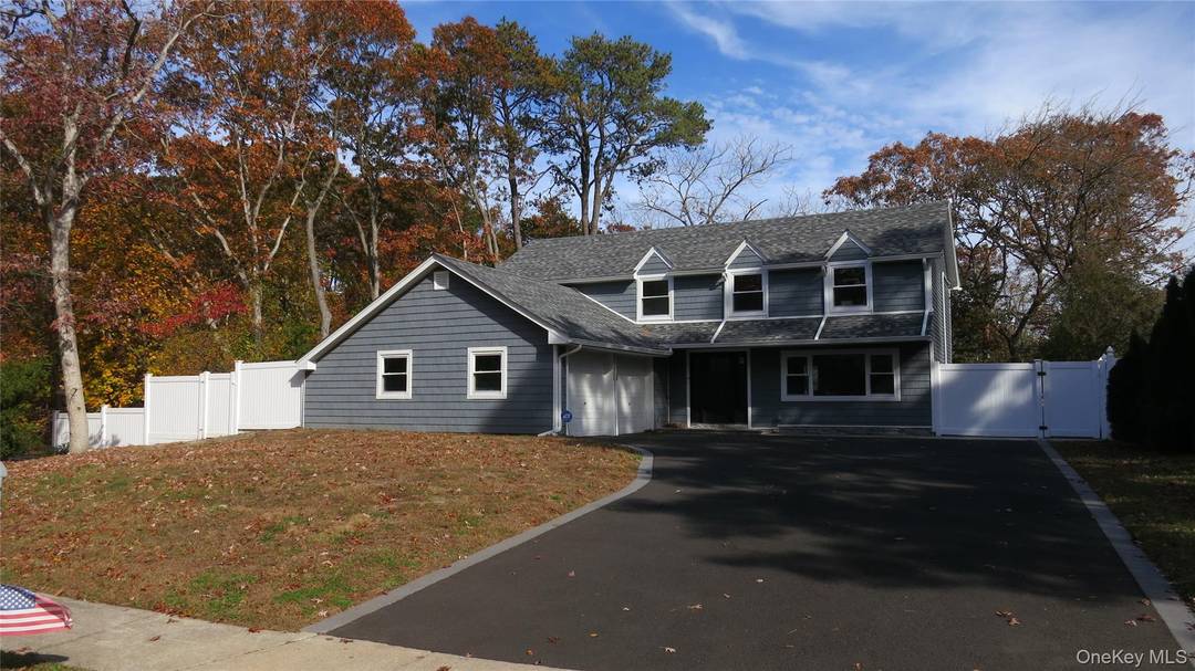 Welcome to 1 Eliot Drive.