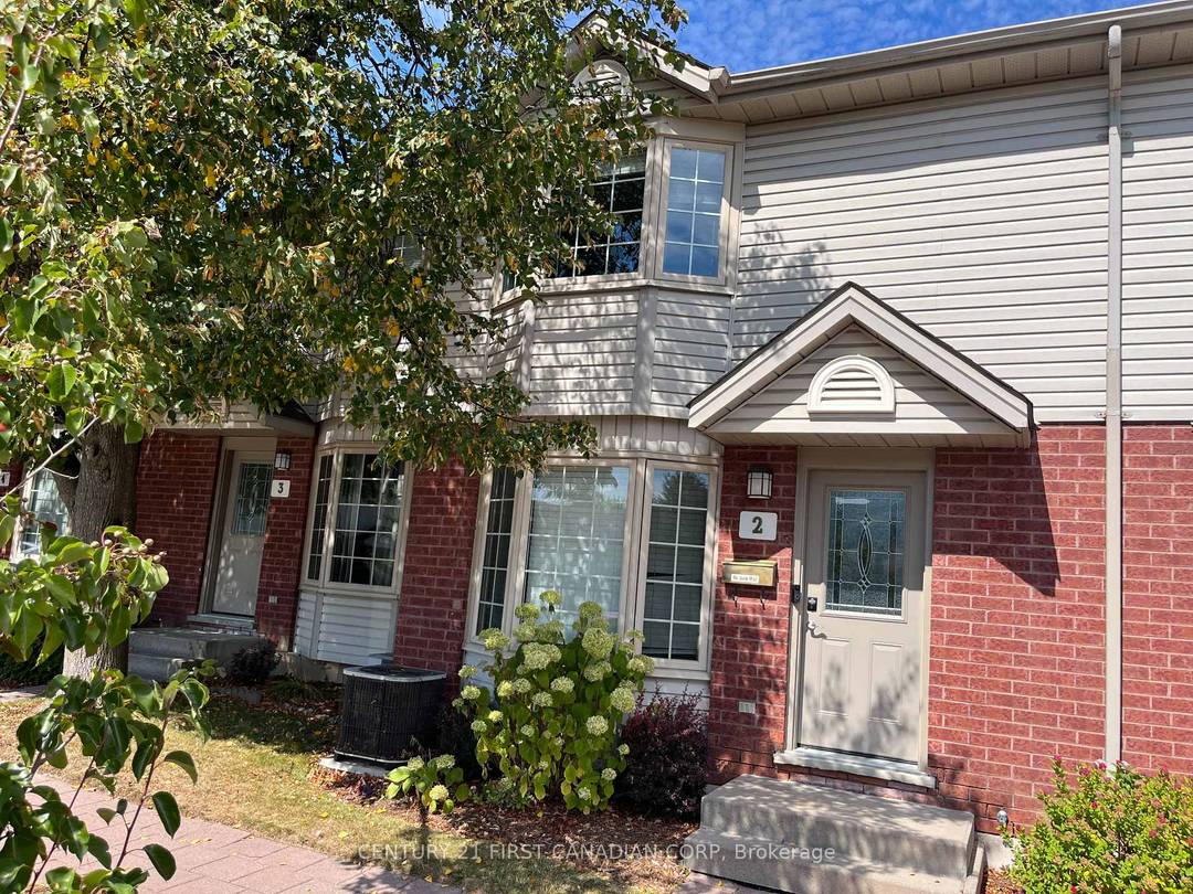 Fantastic opportunity to lease this well maintained 3 bedroom condo in a highly desirable location !