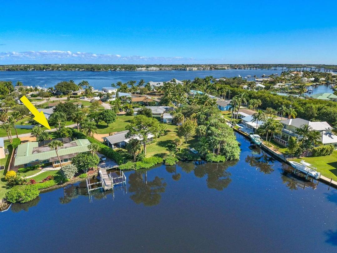 Waterfront Oasis. Located in Pelican Cove, a small cul de sac community providing all of the waterfront amenities amp ; privacy.