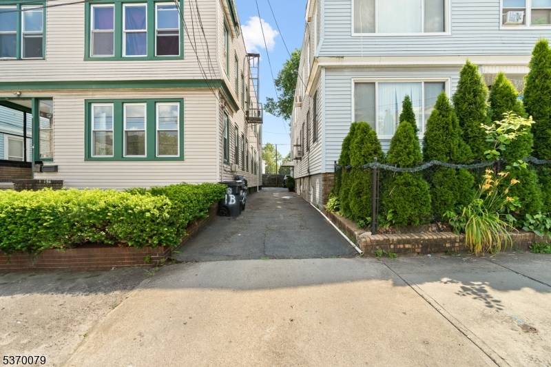 Remarks Discover this spacious and well maintained 6 bedroom, 3 bathroom 2 family home with a bonus unit, located on a quiet street in the desirable Upper Clinton Hill neighborhood ...