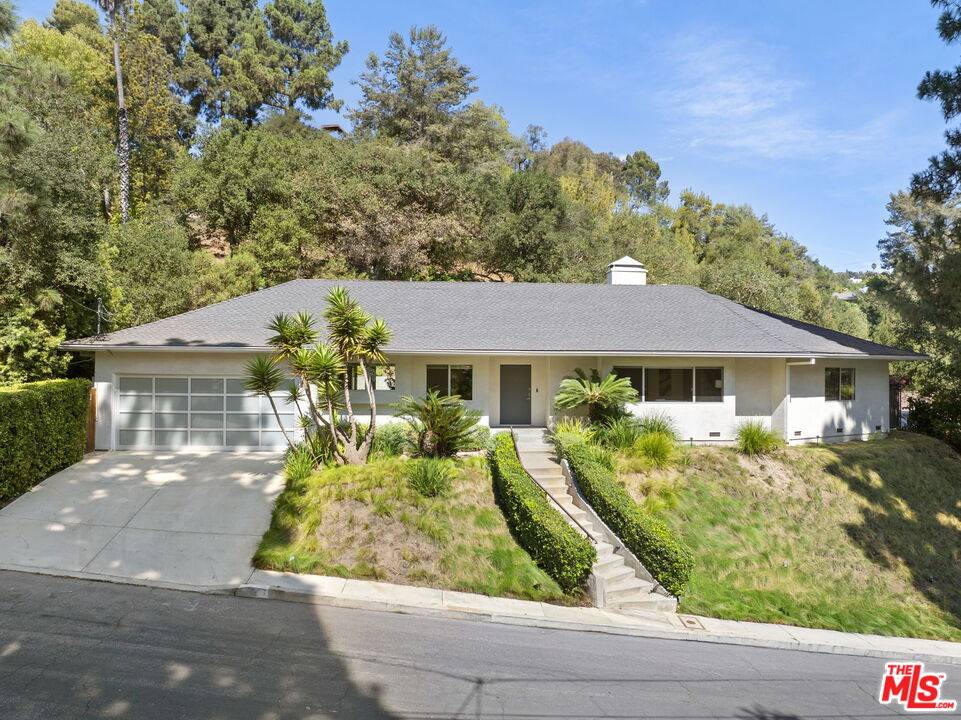 654   Elkins Rd 4BR Brentwood La