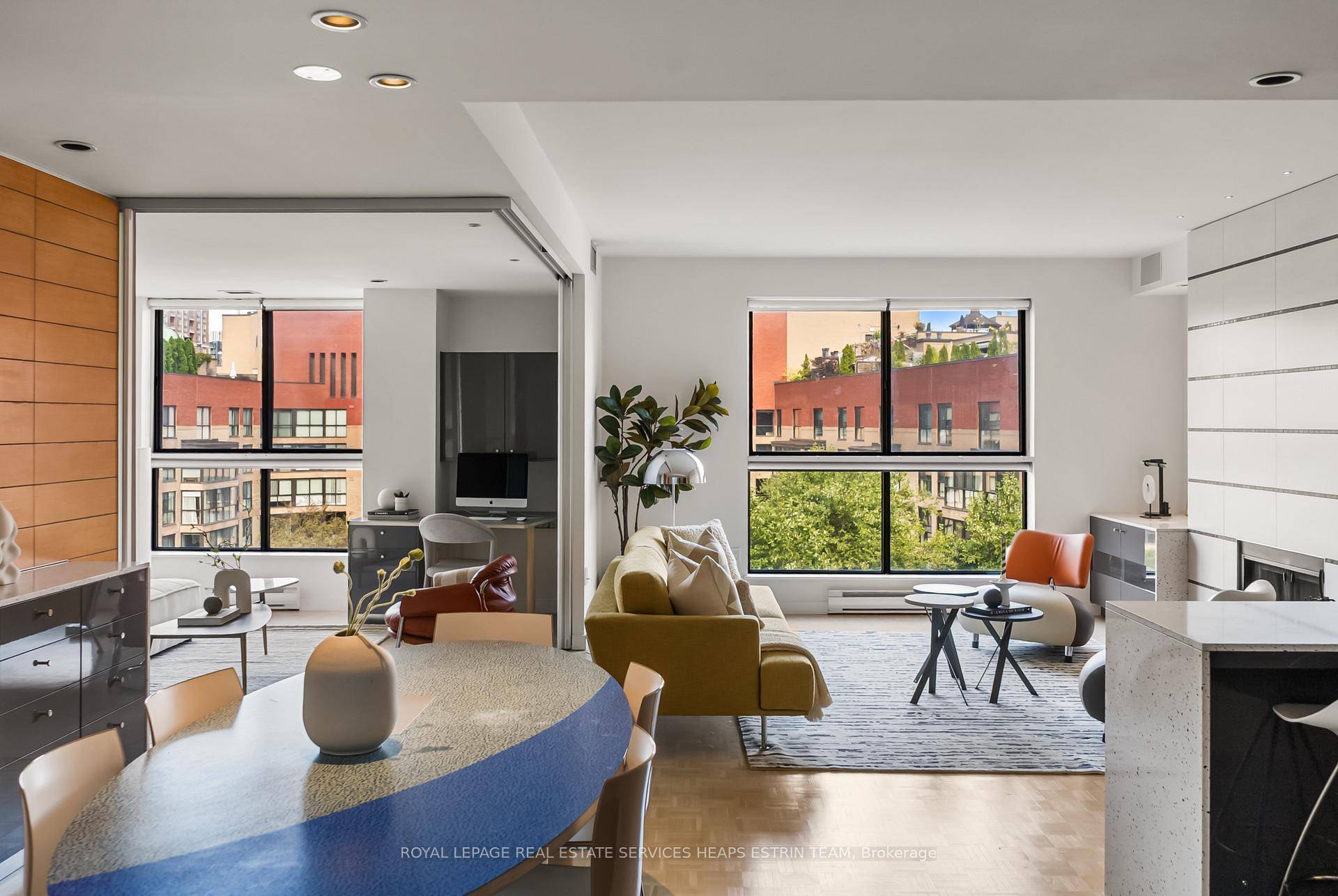 Steeped in architectural pedigree, Suite 809 at Market Square reveals the playful side of modernism in the heart of the St.