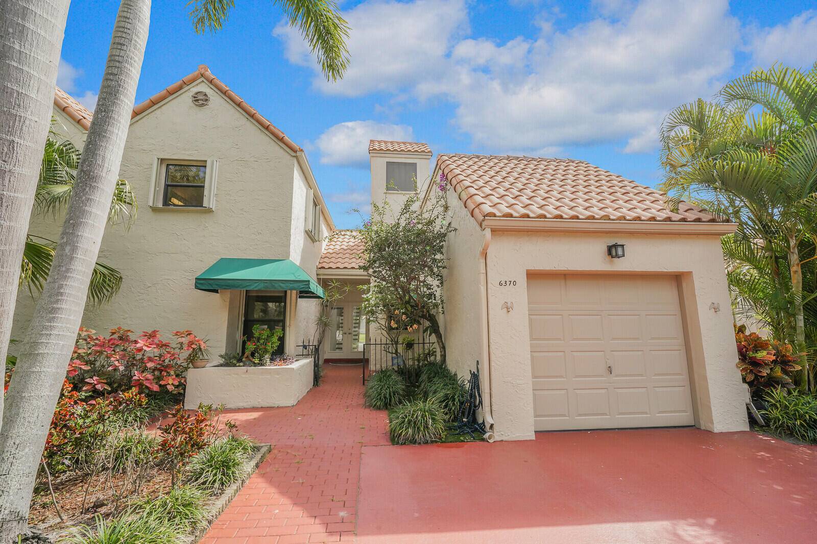 Welcome to L'Ambiance in Boca Raton.