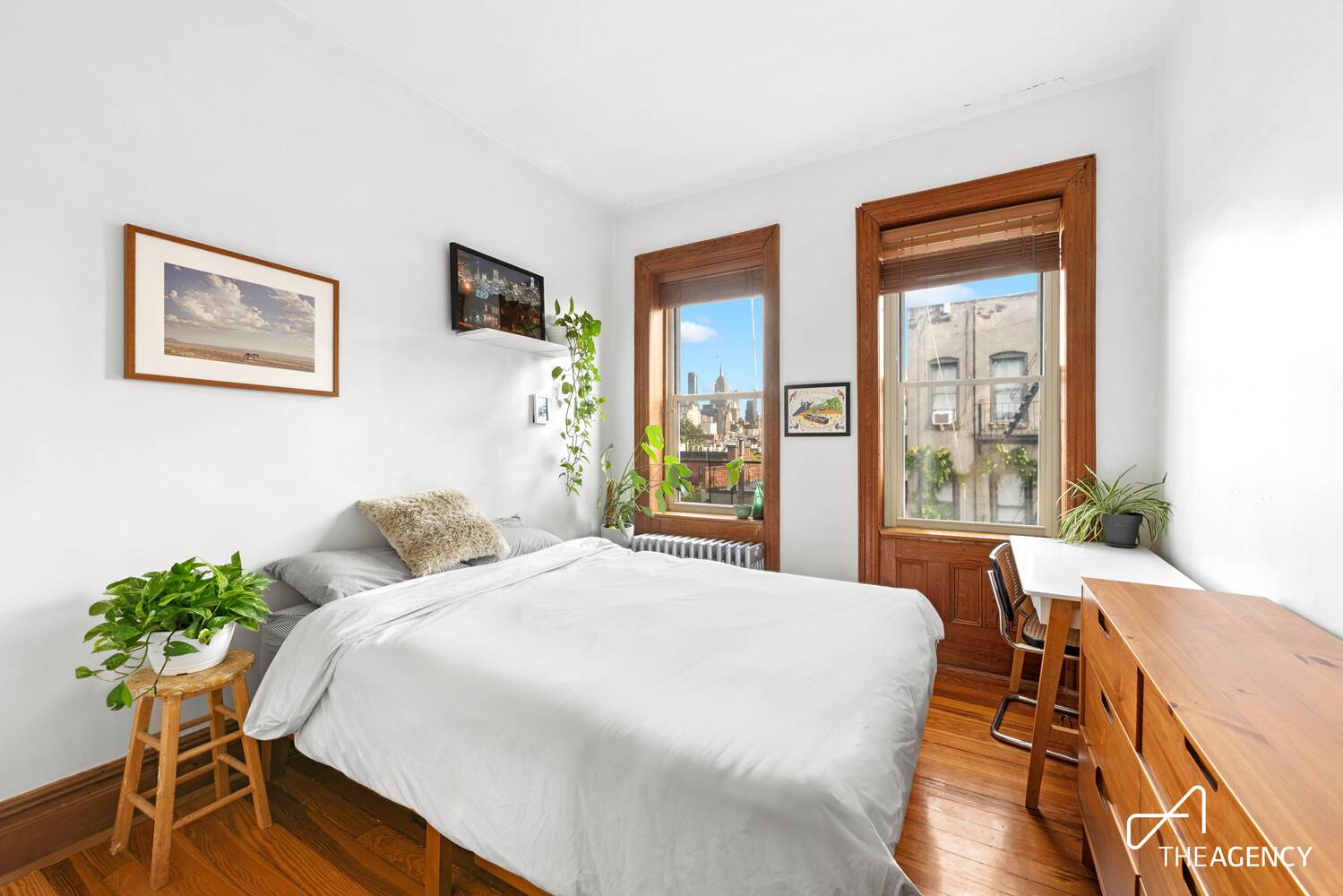 Discover this beautifully renovated 2 bedroom, 1 bathroom apartment located in the heart of Manhattan's East Village.