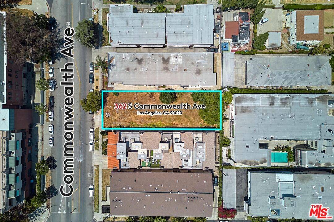 362 S Commonwealth Ave La