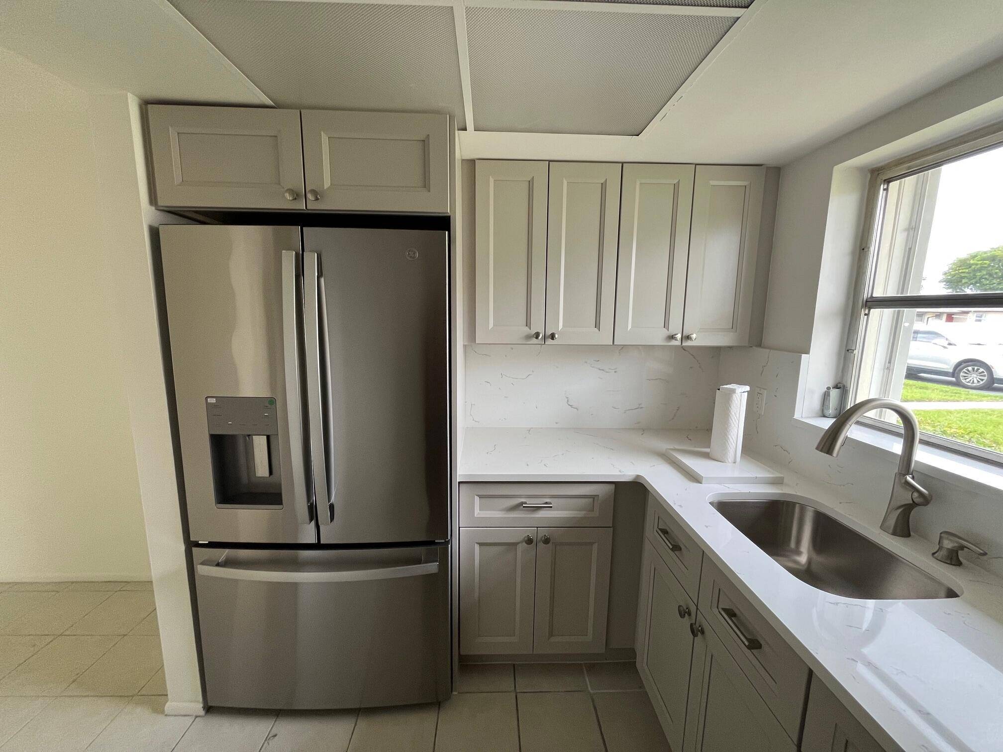 Explore this beautiful villa in the West Palm Beach area.
