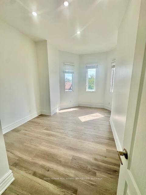Great Opportunity To Rent A Nice Private Room, Prime Old Cabbagetown 3 Storey Property.
