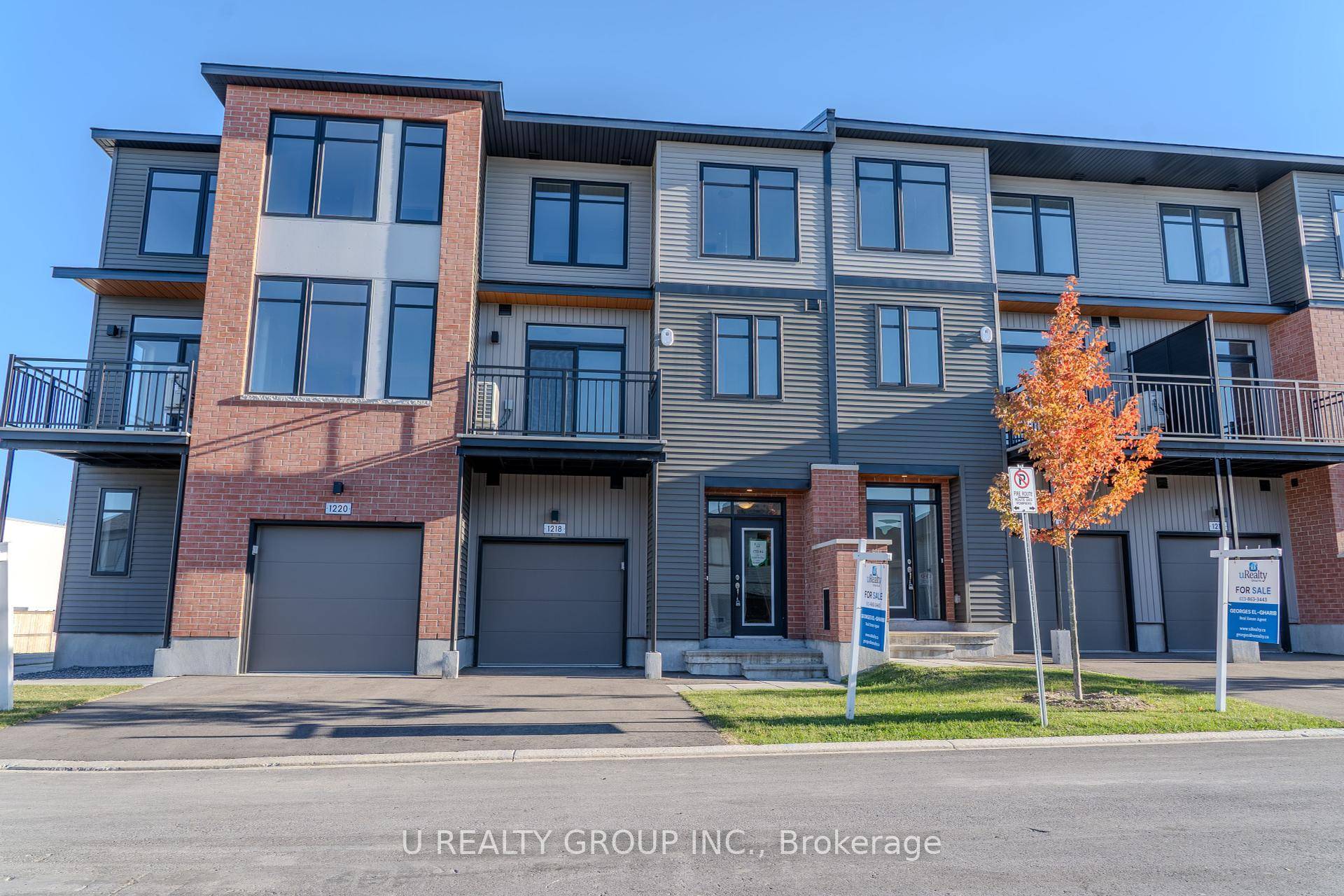 Step into 1218 Flycatcher Private, featuring the stunning Holden model by EQ Homes with 1, 147 sq.