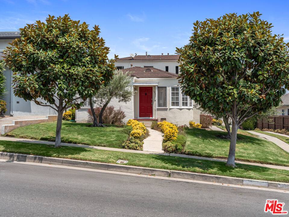 1768   Kelton Ave 3BR Westwood La